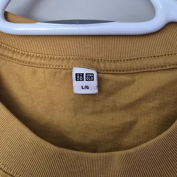 Uniqlo U CREW NECK LONG SLEEVE T-SHIRT - Men's Large Yellow - Picture 2 of 3